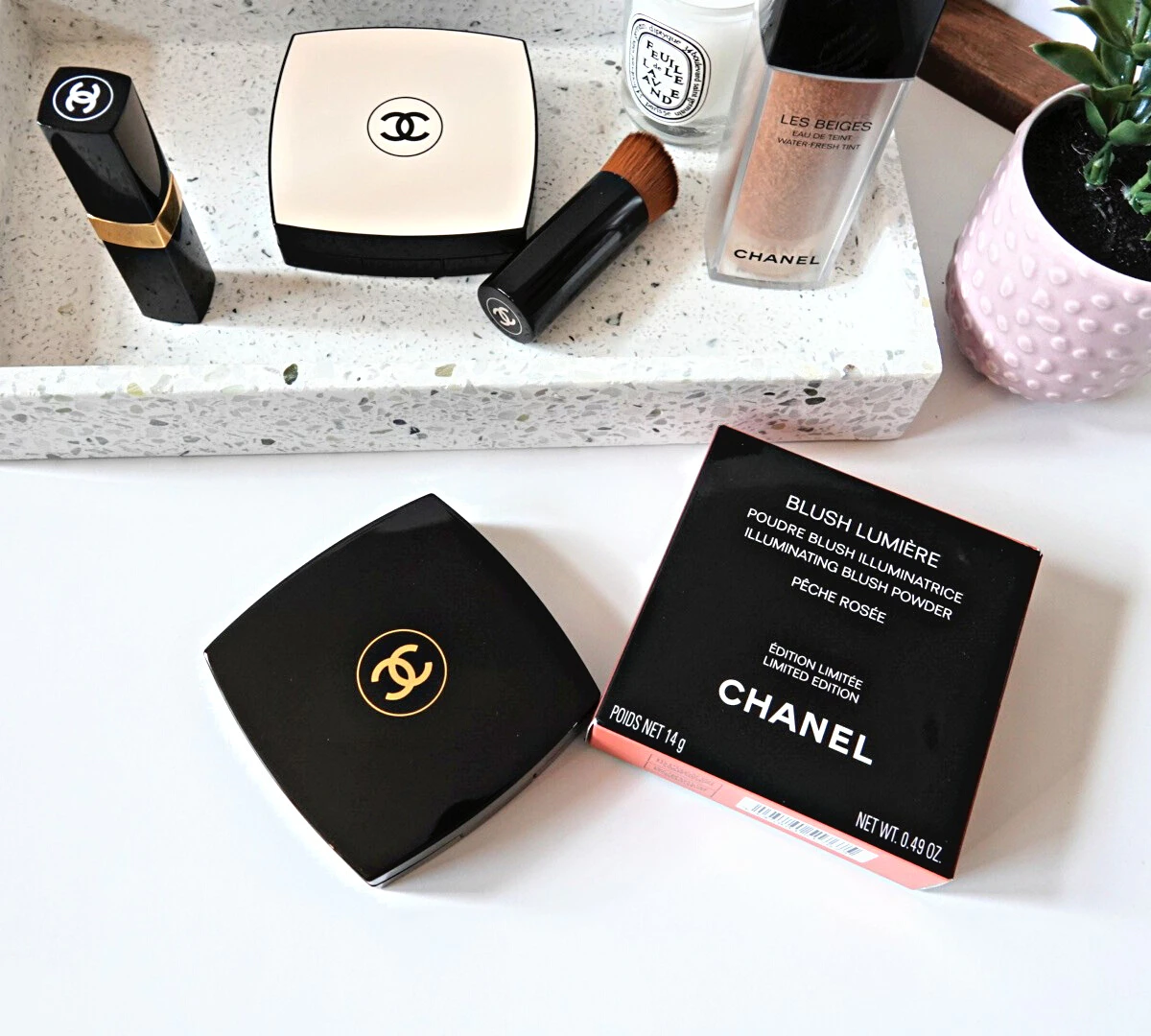 Chanel Premieres Fleurs Harmony of Powder  Chanel makeup Blush makeup  Chanel